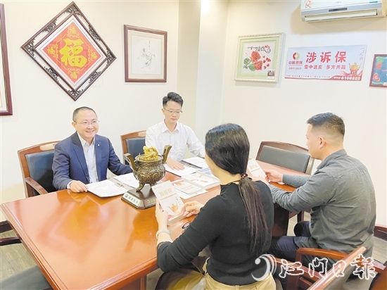 中盈擔保致力于解決小微企業(yè)及個體經(jīng)營者融資難題。